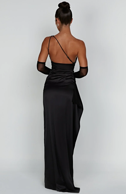 Yara – Asymetryczna Maxi-sukienka