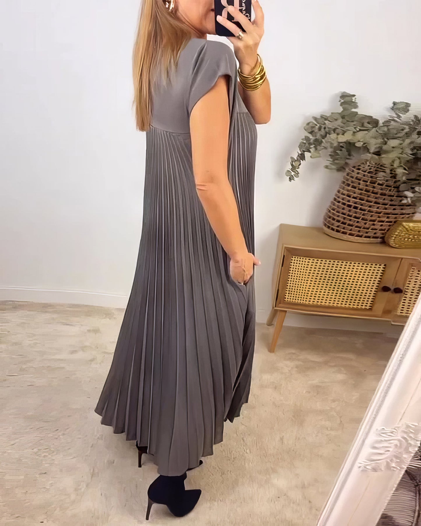 LIVIA - PLECIONE SUKIENKA