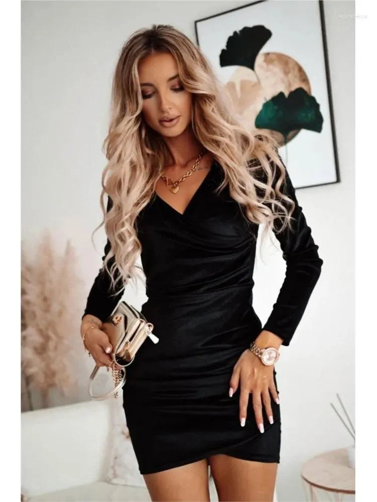 Sophie™ | Elegancka sukienka z dekoltem w serek